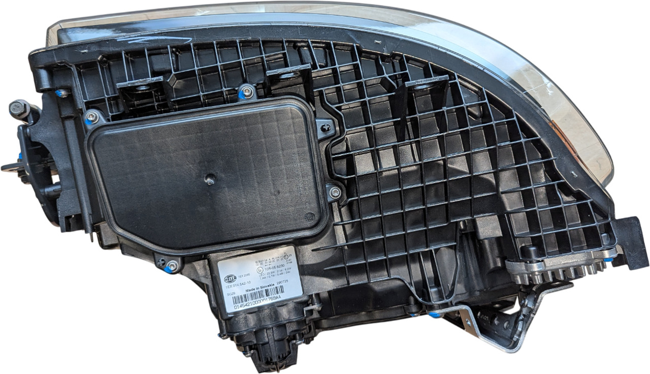 SCANIA NGS LED KOPLAMP RECHTS NEW HELLA 2674391H - Prednja svjetla za Kamion: slika SCANIA NGS LED KOPLAMP RECHTS NEW HELLA 2674391H - Prednja svjetla za Kamion SCANIA NGS LED KOPLAMP RECHTS NEW HELLA 2674391H - Prednja svjetla za Kamion: slika SCANIA NGS LED KOPLAMP RECHTS NEW HELLA 2674391H - Prednja svjetla za Kamion