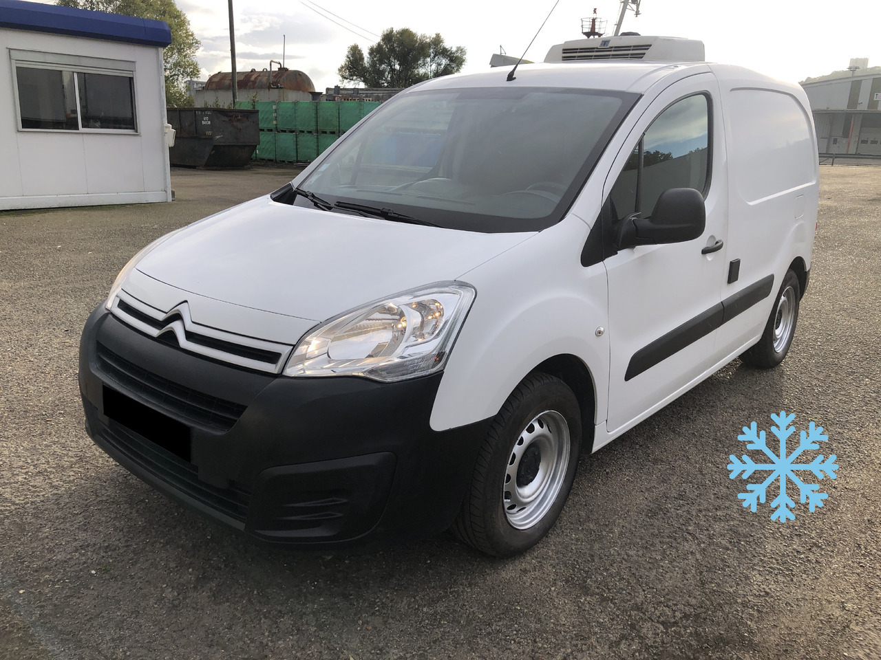 Citroën Berlingo Frigorifique - Dostavno vozilo hladnjača: slika Citroën Berlingo Frigorifique - Dostavno vozilo hladnjača Citroën Berlingo Frigorifique - Dostavno vozilo hladnjača: slika Citroën Berlingo Frigorifique - Dostavno vozilo hladnjača