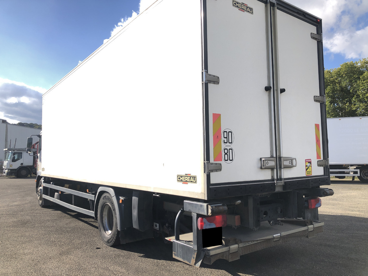 MAN TGM 18.340 FRIGORIFIQUE - Kamion hladnjača: slika MAN TGM 18.340 FRIGORIFIQUE - Kamion hladnjača MAN TGM 18.340 FRIGORIFIQUE - Kamion hladnjača: slika MAN TGM 18.340 FRIGORIFIQUE - Kamion hladnjača