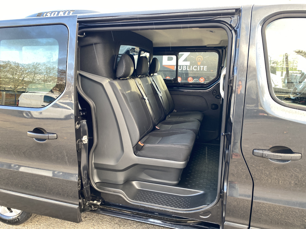 Renault Trafic trafic - Dostavno vozilo hladnjača, Dostavno vozilo s dvostrukom kabinom: slika Renault Trafic trafic - Dostavno vozilo hladnjača, Dostavno vozilo s dvostrukom kabinom Renault Trafic trafic - Dostavno vozilo hladnjača, Dostavno vozilo s dvostrukom kabinom: slika Renault Trafic trafic - Dostavno vozilo hladnjača, Dostavno vozilo s dvostrukom kabinom