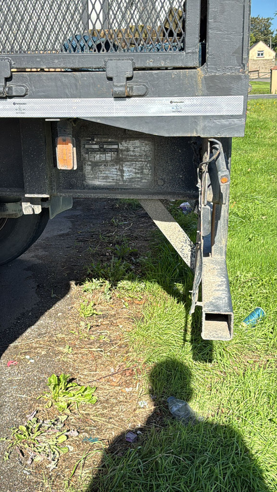 2004 Dennison Tri-axle Bulk Tipping Trailer - Kiper poluprikolica: slika 2004 Dennison Tri-axle Bulk Tipping Trailer - Kiper poluprikolica 2004 Dennison Tri-axle Bulk Tipping Trailer - Kiper poluprikolica: slika 2004 Dennison Tri-axle Bulk Tipping Trailer - Kiper poluprikolica