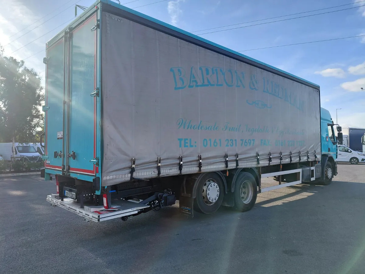 2020 Renault D Wide 26 Tonner 6×2 - Kamion s ceradom: slika 2020 Renault D Wide 26 Tonner 6×2 - Kamion s ceradom 2020 Renault D Wide 26 Tonner 6×2 - Kamion s ceradom: slika 2020 Renault D Wide 26 Tonner 6×2 - Kamion s ceradom