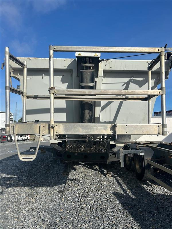 2021 Meiller Tipper Trailer - Kiper poluprikolica: slika 2021 Meiller Tipper Trailer - Kiper poluprikolica 2021 Meiller Tipper Trailer - Kiper poluprikolica: slika 2021 Meiller Tipper Trailer - Kiper poluprikolica