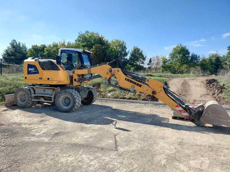 Liebherr A910 A910 - Bager na kotačima: slika Liebherr A910 A910 - Bager na kotačima Liebherr A910 A910 - Bager na kotačima: slika Liebherr A910 A910 - Bager na kotačima