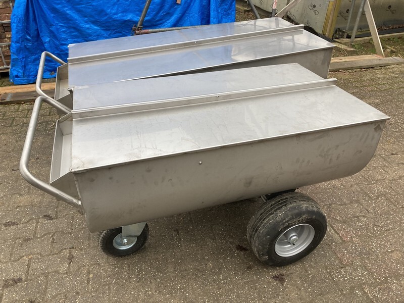 RVS voerwagen - Oprema za stoku: slika RVS voerwagen - Oprema za stoku RVS voerwagen - Oprema za stoku: slika RVS voerwagen - Oprema za stoku