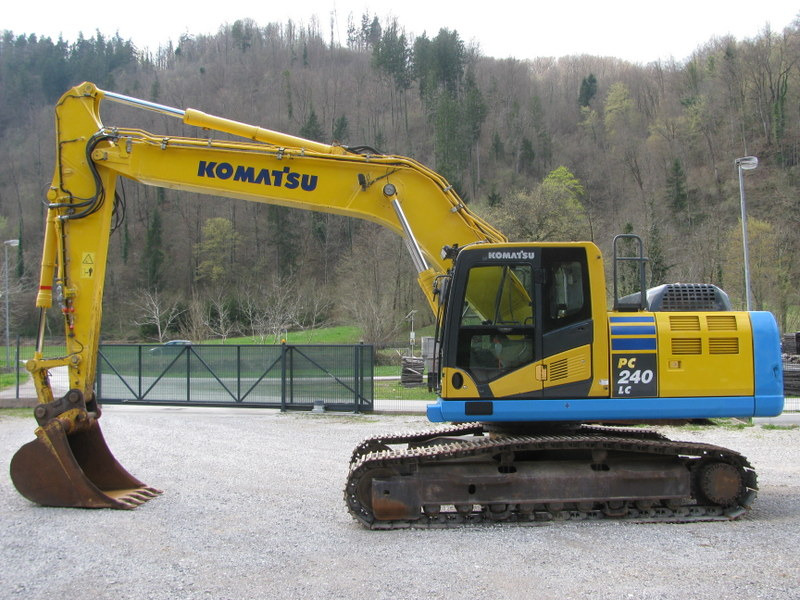 KOMATSU PC240NLC-10 TOP condition - Bager gusjeničar: slika KOMATSU PC240NLC-10 TOP condition - Bager gusjeničar KOMATSU PC240NLC-10 TOP condition - Bager gusjeničar: slika KOMATSU PC240NLC-10 TOP condition - Bager gusjeničar
