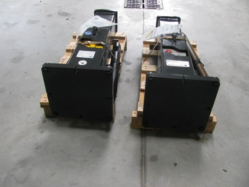 Mustang HM200 teža 205kg NOVO - Hidraulični čekić za Građevinski strojevi: slika Mustang HM200 teža 205kg NOVO - Hidraulični čekić za Građevinski strojevi Mustang HM200 teža 205kg NOVO - Hidraulični čekić za Građevinski strojevi: slika Mustang HM200 teža 205kg NOVO - Hidraulični čekić za Građevinski strojevi