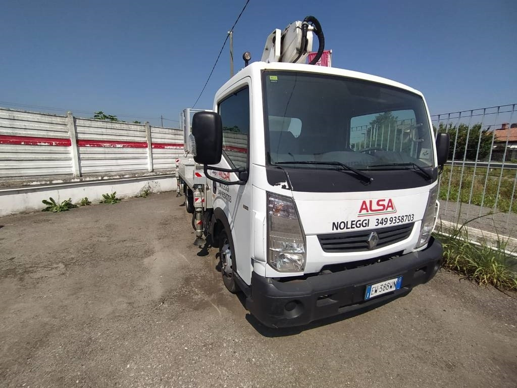 Multitel MT182 - Podizna platforma montirana na kamion: slika Multitel MT182 - Podizna platforma montirana na kamion Multitel MT182 - Podizna platforma montirana na kamion: slika Multitel MT182 - Podizna platforma montirana na kamion