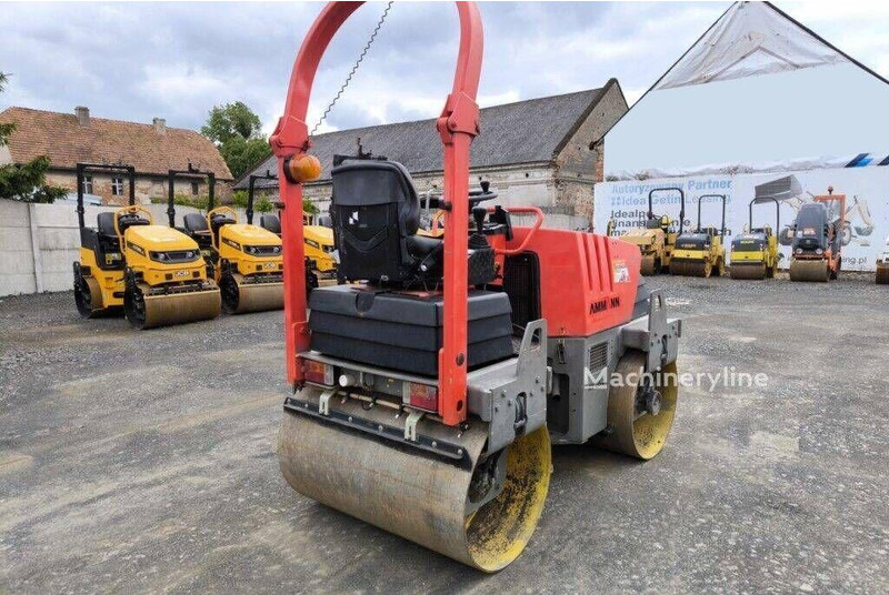 Ammann AV 26-2 - Mini road roller - Valjak: slika Ammann AV 26-2 - Mini road roller - Valjak Ammann AV 26-2 - Mini road roller - Valjak: slika Ammann AV 26-2 - Mini road roller - Valjak