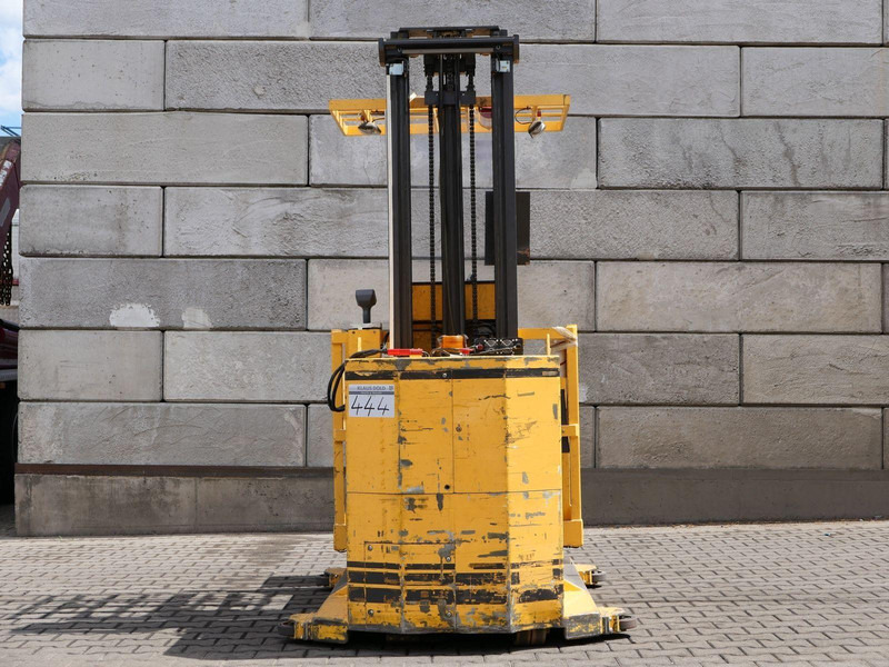 Atlet APC 100 Elektromos targonca - Električni viličar: slika Atlet APC 100 Elektromos targonca - Električni viličar Atlet APC 100 Elektromos targonca - Električni viličar: slika Atlet APC 100 Elektromos targonca - Električni viličar