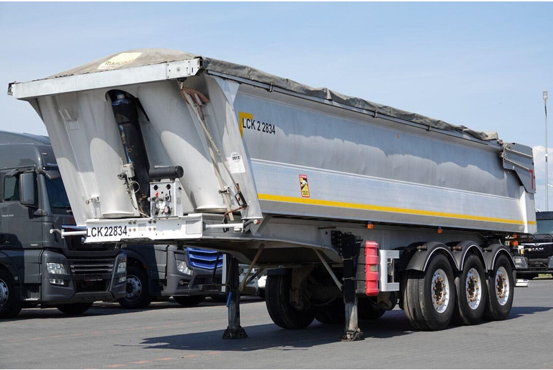 Benalu WYWROTKA 27 m3 / ALUMINIOWA / HYDRAULICZNA KLAPA / 2 OSIE PODNOS - Kiper poluprikolica: slika Benalu WYWROTKA 27 m3 / ALUMINIOWA / HYDRAULICZNA KLAPA / 2 OSIE PODNOS - Kiper poluprikolica Benalu WYWROTKA 27 m3 / ALUMINIOWA / HYDRAULICZNA KLAPA / 2 OSIE PODNOS - Kiper poluprikolica: slika Benalu WYWROTKA 27 m3 / ALUMINIOWA / HYDRAULICZNA KLAPA / 2 OSIE PODNOS - Kiper poluprikolica