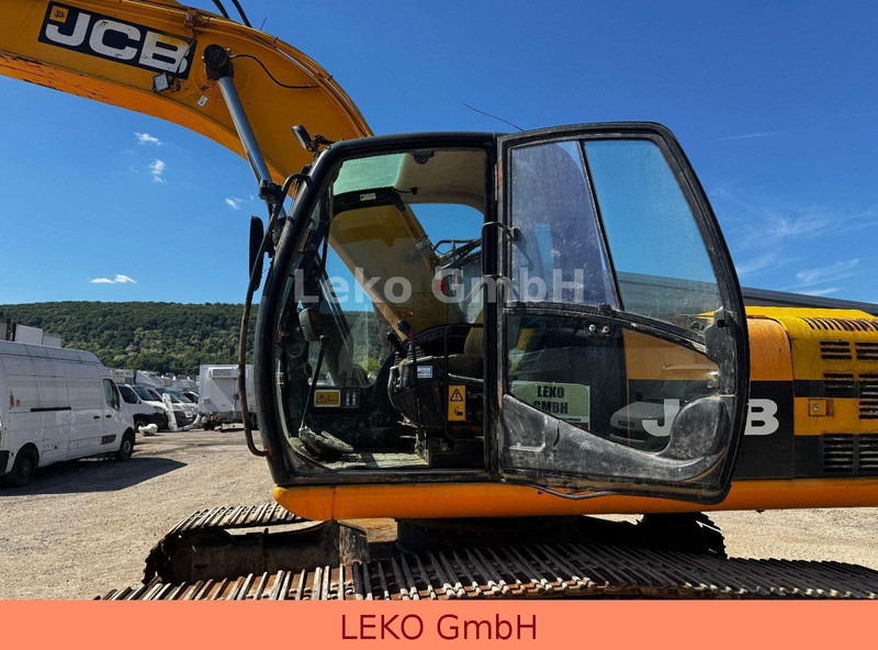 Zakup Caterpillar JS240NLC Caterpillar JS240NLC: slika Zakup Caterpillar JS240NLC Caterpillar JS240NLC