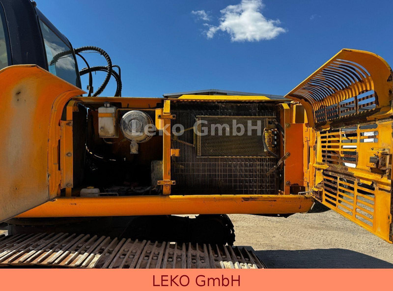 Zakup Caterpillar JS240NLC Caterpillar JS240NLC: slika Zakup Caterpillar JS240NLC Caterpillar JS240NLC