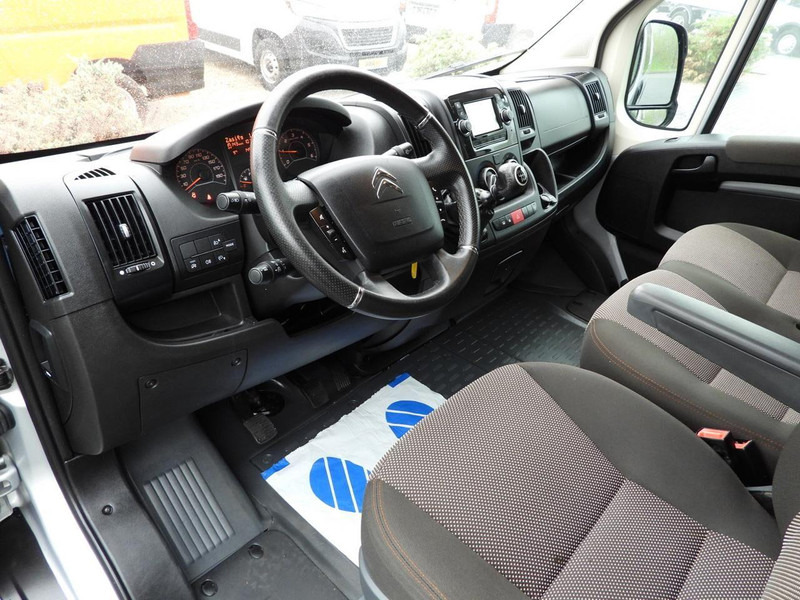 Citroën JUMPER FURGON BRYGADÓWKA 7 MIEJSC TEMPOMAT LEDY KLIMATYZACJA - Minibus, Putnički kombi: slika Citroën JUMPER FURGON BRYGADÓWKA 7 MIEJSC TEMPOMAT LEDY KLIMATYZACJA - Minibus, Putnički kombi Citroën JUMPER FURGON BRYGADÓWKA 7 MIEJSC TEMPOMAT LEDY KLIMATYZACJA - Minibus, Putnički kombi: slika Citroën JUMPER FURGON BRYGADÓWKA 7 MIEJSC TEMPOMAT LEDY KLIMATYZACJA - Minibus, Putnički kombi
