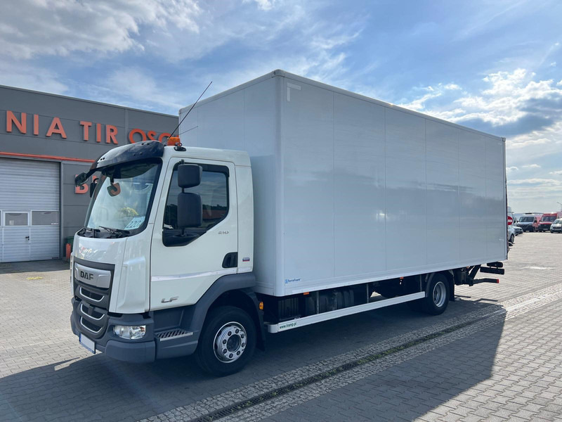 DAF LF 210 12.210 CONTAINER+LIFT 1500 kg 1.HAND - Kamion sandučar: slika DAF LF 210 12.210 CONTAINER+LIFT 1500 kg 1.HAND - Kamion sandučar DAF LF 210 12.210 CONTAINER+LIFT 1500 kg 1.HAND - Kamion sandučar: slika DAF LF 210 12.210 CONTAINER+LIFT 1500 kg 1.HAND - Kamion sandučar