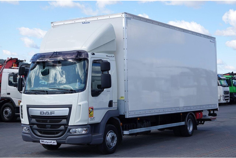 DAF LF 210 / KONTENER - 7 M / SOLÓWKA / WINDA DHOLLANDIA / EURO 6 - Kamion sandučar: slika DAF LF 210 / KONTENER - 7 M / SOLÓWKA / WINDA DHOLLANDIA / EURO 6 - Kamion sandučar DAF LF 210 / KONTENER - 7 M / SOLÓWKA / WINDA DHOLLANDIA / EURO 6 - Kamion sandučar: slika DAF LF 210 / KONTENER - 7 M / SOLÓWKA / WINDA DHOLLANDIA / EURO 6 - Kamion sandučar