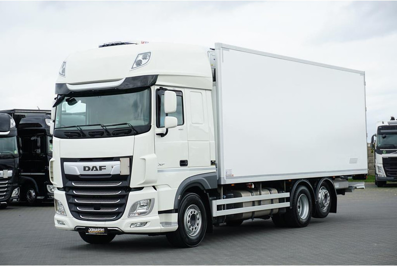 DAF XF 480 / E 6 / ACC / CHŁODNIA + WINDA / 18 PALET / ŁAD. 12 540KG - Kamion hladnjača: slika DAF XF 480 / E 6 / ACC / CHŁODNIA + WINDA / 18 PALET / ŁAD. 12 540KG - Kamion hladnjača DAF XF 480 / E 6 / ACC / CHŁODNIA + WINDA / 18 PALET / ŁAD. 12 540KG - Kamion hladnjača: slika DAF XF 480 / E 6 / ACC / CHŁODNIA + WINDA / 18 PALET / ŁAD. 12 540KG - Kamion hladnjača