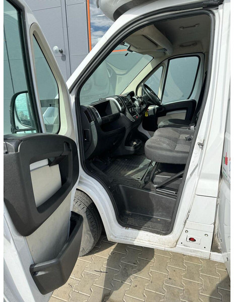 Dostavno vozilo hladnjača, Dostavno vozilo s dvostrukom kabinom Fiat Fiat Ducato 130 Multijet / dubel kabina 7 osobowy + kontener / A: slika Dostavno vozilo hladnjača, Dostavno vozilo s dvostrukom kabinom Fiat Fiat Ducato 130 Multijet / dubel kabina 7 osobowy + kontener / A Dostavno vozilo hladnjača, Dostavno vozilo s dvostrukom kabinom Fiat Fiat Ducato 130 Multijet / dubel kabina 7 osobowy + kontener / A: slika Dostavno vozilo hladnjača, Dostavno vozilo s dvostrukom kabinom Fiat Fiat Ducato 130 Multijet / dubel kabina 7 osobowy + kontener / A