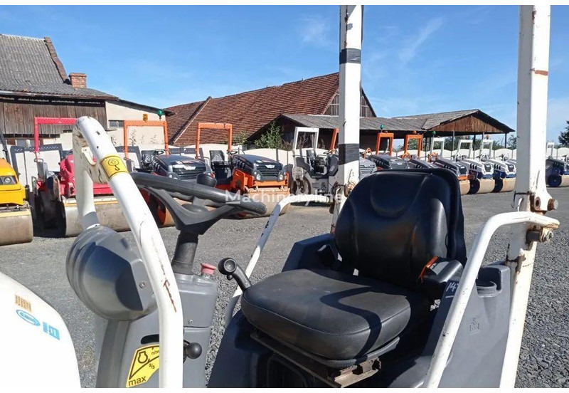 Zakup Hamm HD 8 VV Road roller Hamm HD 8 VV Road roller: slika Zakup Hamm HD 8 VV Road roller Hamm HD 8 VV Road roller