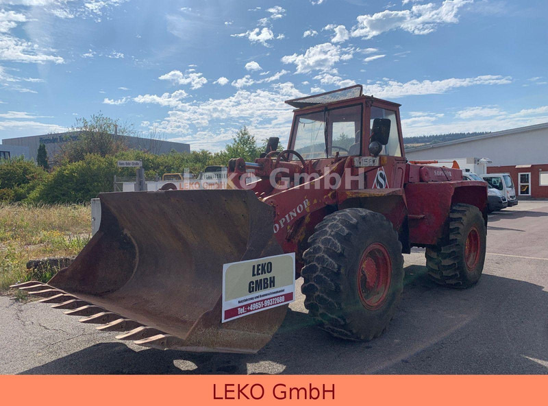 Hanomag B14C - Utovarivač na kotačima: slika Hanomag B14C - Utovarivač na kotačima Hanomag B14C - Utovarivač na kotačima: slika Hanomag B14C - Utovarivač na kotačima