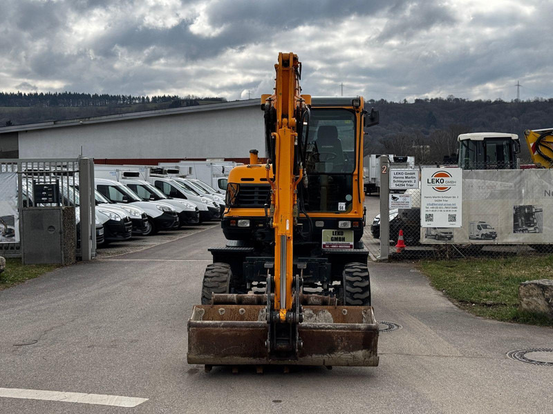 Hyundai Robex 55W-9A - Bager na kotačima: slika Hyundai Robex 55W-9A - Bager na kotačima Hyundai Robex 55W-9A - Bager na kotačima: slika Hyundai Robex 55W-9A - Bager na kotačima