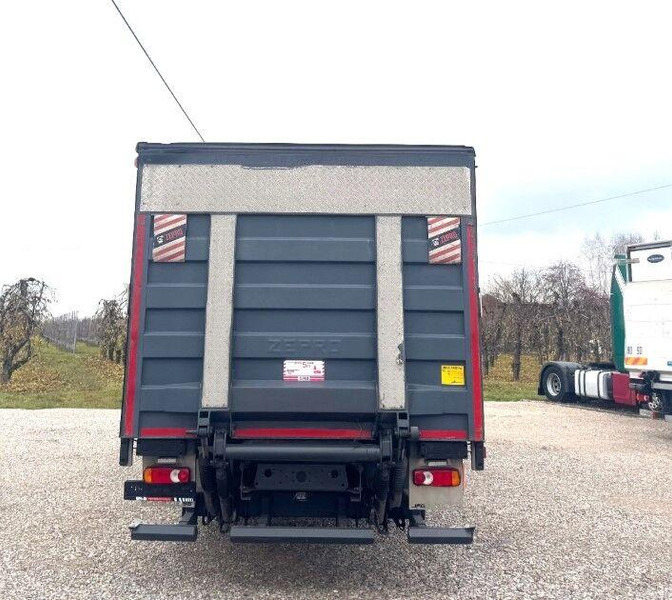 Zakup Iveco 120-250 EUROCARGO Koffer + Tail Lift Iveco 120-250 EUROCARGO Koffer + Tail Lift: slika Zakup Iveco 120-250 EUROCARGO Koffer + Tail Lift Iveco 120-250 EUROCARGO Koffer + Tail Lift