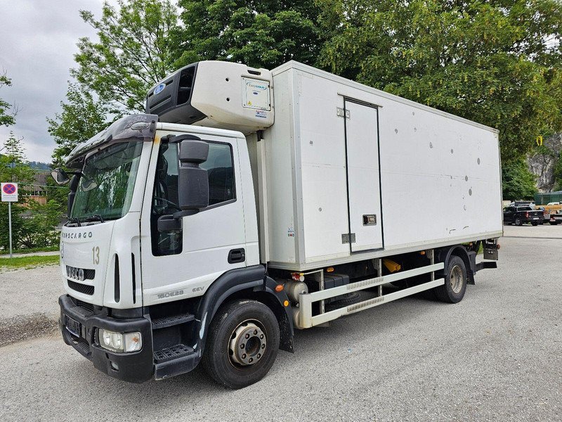 Iveco 160E28 Frigo Carrier Supra 1150MT + Tail lift - Kamion hladnjača: slika Iveco 160E28 Frigo Carrier Supra 1150MT + Tail lift - Kamion hladnjača Iveco 160E28 Frigo Carrier Supra 1150MT + Tail lift - Kamion hladnjača: slika Iveco 160E28 Frigo Carrier Supra 1150MT + Tail lift - Kamion hladnjača