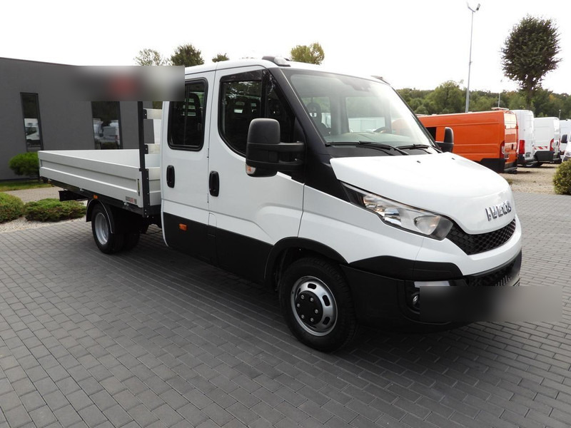 Iveco DAILY 35C17 SKRZYNIA PODWÓJNA KABINA DOKA 7 MIEJSC TEMPOMAT BLIŹ - Dostavno vozilo s ravnom platformom: slika Iveco DAILY 35C17 SKRZYNIA PODWÓJNA KABINA DOKA 7 MIEJSC TEMPOMAT BLIŹ - Dostavno vozilo s ravnom platformom Iveco DAILY 35C17 SKRZYNIA PODWÓJNA KABINA DOKA 7 MIEJSC TEMPOMAT BLIŹ - Dostavno vozilo s ravnom platformom: slika Iveco DAILY 35C17 SKRZYNIA PODWÓJNA KABINA DOKA 7 MIEJSC TEMPOMAT BLIŹ - Dostavno vozilo s ravnom platformom