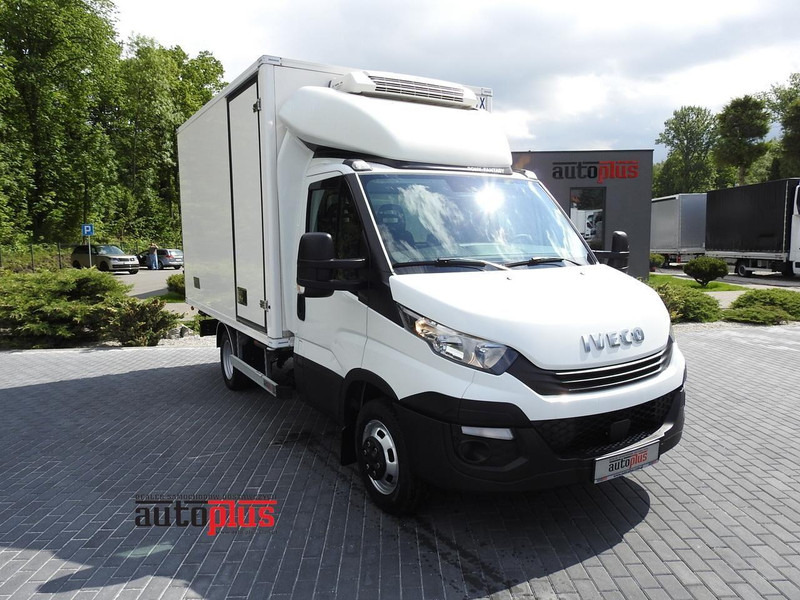 Iveco DAILY 50C15 CHŁODNIA KONTENER -5*C ZASILANIE 230V KLIMATYZACJA B - Kamion hladnjača: slika Iveco DAILY 50C15 CHŁODNIA KONTENER -5*C ZASILANIE 230V KLIMATYZACJA B - Kamion hladnjača Iveco DAILY 50C15 CHŁODNIA KONTENER -5*C ZASILANIE 230V KLIMATYZACJA B - Kamion hladnjača: slika Iveco DAILY 50C15 CHŁODNIA KONTENER -5*C ZASILANIE 230V KLIMATYZACJA B - Kamion hladnjača
