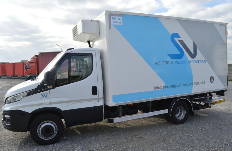 Iveco DAILY 60C15 REFRIGERATOR + SIDE AND REAR DOORS, LIFT FOLDED UNDE - Kamion hladnjača: slika Iveco DAILY 60C15 REFRIGERATOR + SIDE AND REAR DOORS, LIFT FOLDED UNDE - Kamion hladnjača Iveco DAILY 60C15 REFRIGERATOR + SIDE AND REAR DOORS, LIFT FOLDED UNDE - Kamion hladnjača: slika Iveco DAILY 60C15 REFRIGERATOR + SIDE AND REAR DOORS, LIFT FOLDED UNDE - Kamion hladnjača