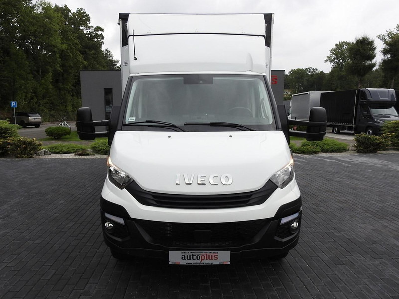 Iveco DAILY 70C18 PLANDEKA WINDA 12 PALET WEBASTO TEMPOMAT BLIŹNIACZE - Kamion sandučar: slika Iveco DAILY 70C18 PLANDEKA WINDA 12 PALET WEBASTO TEMPOMAT BLIŹNIACZE - Kamion sandučar Iveco DAILY 70C18 PLANDEKA WINDA 12 PALET WEBASTO TEMPOMAT BLIŹNIACZE - Kamion sandučar: slika Iveco DAILY 70C18 PLANDEKA WINDA 12 PALET WEBASTO TEMPOMAT BLIŹNIACZE - Kamion sandučar