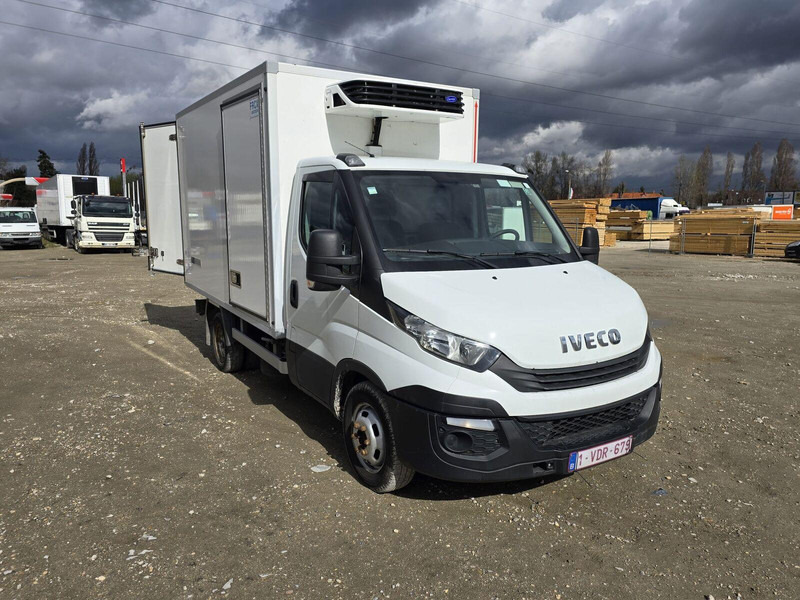 Iveco Daily 35-140 - Carrier Xarios 350 frigo - Dostavno vozilo hladnjača: slika Iveco Daily 35-140 - Carrier Xarios 350 frigo - Dostavno vozilo hladnjača Iveco Daily 35-140 - Carrier Xarios 350 frigo - Dostavno vozilo hladnjača: slika Iveco Daily 35-140 - Carrier Xarios 350 frigo - Dostavno vozilo hladnjača