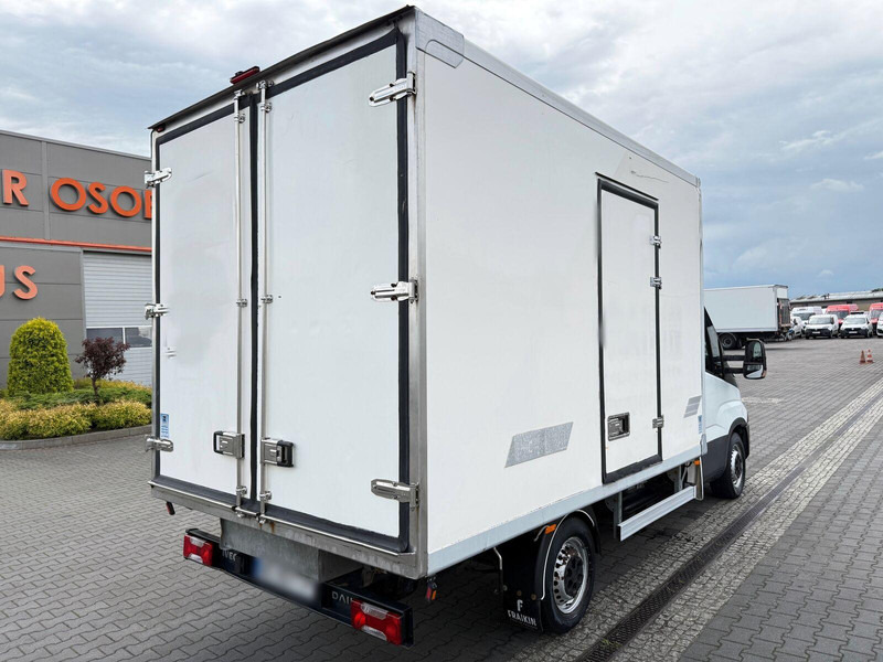 Iveco Daily 35S15 3.0 Diesel Kontener 3x Drzwi Chłodnia Izoterma Therm - Dostavno vozilo hladnjača: slika Iveco Daily 35S15 3.0 Diesel Kontener 3x Drzwi Chłodnia Izoterma Therm - Dostavno vozilo hladnjača Iveco Daily 35S15 3.0 Diesel Kontener 3x Drzwi Chłodnia Izoterma Therm - Dostavno vozilo hladnjača: slika Iveco Daily 35S15 3.0 Diesel Kontener 3x Drzwi Chłodnia Izoterma Therm - Dostavno vozilo hladnjača