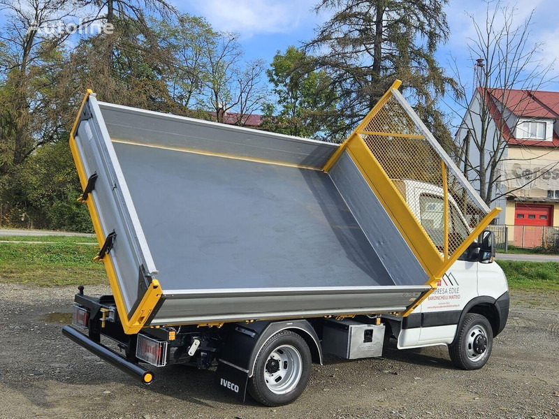 Iveco Daily 35c-15 3 way tipper - Mali kamion kiper: slika Iveco Daily 35c-15 3 way tipper - Mali kamion kiper Iveco Daily 35c-15 3 way tipper - Mali kamion kiper: slika Iveco Daily 35c-15 3 way tipper - Mali kamion kiper