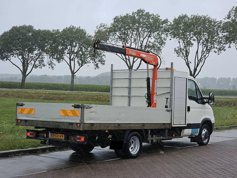 Iveco Daily 40C15 - Flatbed + crane - Kamion s otvorenim sandukom, Kamion s kranom: slika Iveco Daily 40C15 - Flatbed + crane - Kamion s otvorenim sandukom, Kamion s kranom Iveco Daily 40C15 - Flatbed + crane - Kamion s otvorenim sandukom, Kamion s kranom: slika Iveco Daily 40C15 - Flatbed + crane - Kamion s otvorenim sandukom, Kamion s kranom