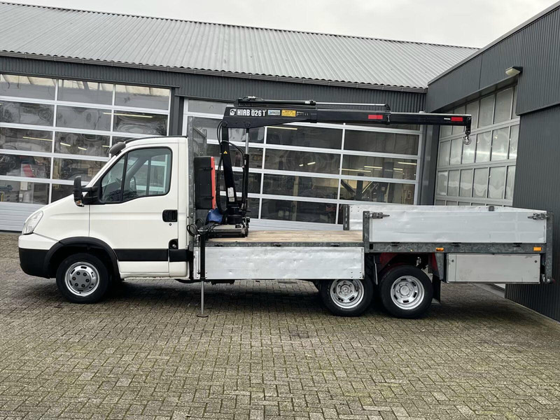 Iveco Daily 40C17 BE Clixtar - Flatbed truck + crane - Dostavno vozilo s ravnom platformom: slika Iveco Daily 40C17 BE Clixtar - Flatbed truck + crane - Dostavno vozilo s ravnom platformom Iveco Daily 40C17 BE Clixtar - Flatbed truck + crane - Dostavno vozilo s ravnom platformom: slika Iveco Daily 40C17 BE Clixtar - Flatbed truck + crane - Dostavno vozilo s ravnom platformom