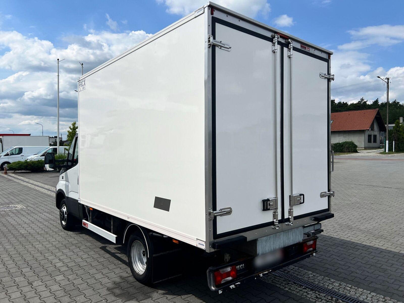 Iveco Daily 50C15 Kontener Mroźnia/Chłodnia 3x Drzwi ThermoKing V 300 - Dostavno vozilo hladnjača: slika Iveco Daily 50C15 Kontener Mroźnia/Chłodnia 3x Drzwi ThermoKing V 300 - Dostavno vozilo hladnjača Iveco Daily 50C15 Kontener Mroźnia/Chłodnia 3x Drzwi ThermoKing V 300 - Dostavno vozilo hladnjača: slika Iveco Daily 50C15 Kontener Mroźnia/Chłodnia 3x Drzwi ThermoKing V 300 - Dostavno vozilo hladnjača