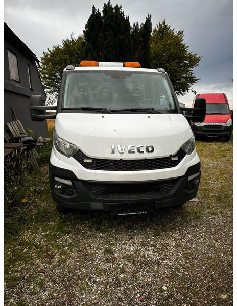 Iveco Daily 70C17 - Car transporter + crane - Autotransporter: slika Iveco Daily 70C17 - Car transporter + crane - Autotransporter Iveco Daily 70C17 - Car transporter + crane - Autotransporter: slika Iveco Daily 70C17 - Car transporter + crane - Autotransporter