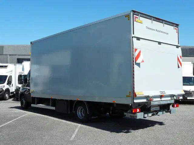 Iveco Daily 70C18 - Koffer+tail lift - Kamion sandučar: slika Iveco Daily 70C18 - Koffer+tail lift - Kamion sandučar Iveco Daily 70C18 - Koffer+tail lift - Kamion sandučar: slika Iveco Daily 70C18 - Koffer+tail lift - Kamion sandučar