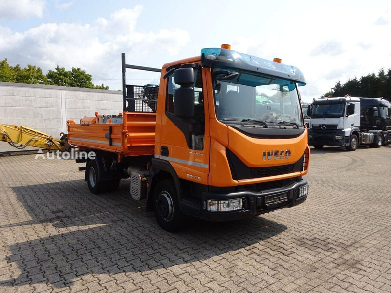Iveco Eurocargo 120-210 - 3 way tipper truck - Kiper: slika Iveco Eurocargo 120-210 - 3 way tipper truck - Kiper Iveco Eurocargo 120-210 - 3 way tipper truck - Kiper: slika Iveco Eurocargo 120-210 - 3 way tipper truck - Kiper