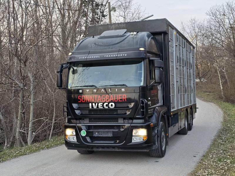 Iveco Stralis 260S45 - Animal transporter - Kamion za prijevoz stoke: slika Iveco Stralis 260S45 - Animal transporter - Kamion za prijevoz stoke Iveco Stralis 260S45 - Animal transporter - Kamion za prijevoz stoke: slika Iveco Stralis 260S45 - Animal transporter - Kamion za prijevoz stoke