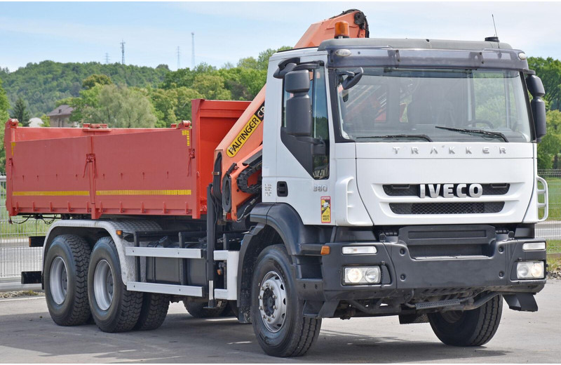 Iveco TRAKKER 360 * KIPPER 5,60 m * PK 15500 + FUNK * 6x4 - Kiper, Kamion s kranom: slika Iveco TRAKKER 360 * KIPPER 5,60 m * PK 15500 + FUNK * 6x4 - Kiper, Kamion s kranom Iveco TRAKKER 360 * KIPPER 5,60 m * PK 15500 + FUNK * 6x4 - Kiper, Kamion s kranom: slika Iveco TRAKKER 360 * KIPPER 5,60 m * PK 15500 + FUNK * 6x4 - Kiper, Kamion s kranom