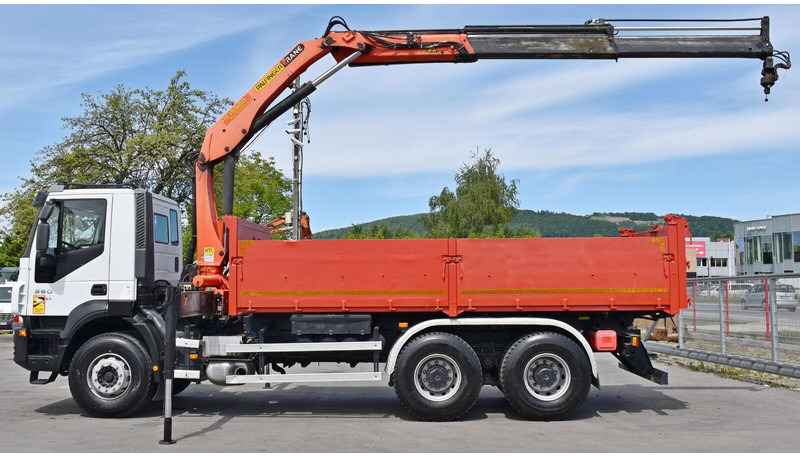 Iveco TRAKKER 360 * KIPPER 5,60 m * PK 15500 + FUNK * 6x4 - Kiper, Kamion s kranom: slika Iveco TRAKKER 360 * KIPPER 5,60 m * PK 15500 + FUNK * 6x4 - Kiper, Kamion s kranom Iveco TRAKKER 360 * KIPPER 5,60 m * PK 15500 + FUNK * 6x4 - Kiper, Kamion s kranom: slika Iveco TRAKKER 360 * KIPPER 5,60 m * PK 15500 + FUNK * 6x4 - Kiper, Kamion s kranom