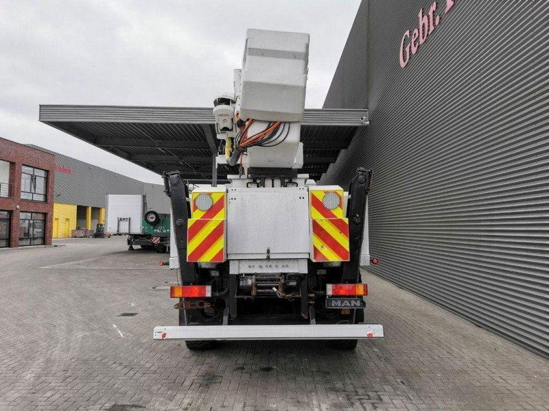 MAN LE 18.280 - Lifting basket 20,3m 4x4 - Kamion, Kamion s kranom: slika MAN LE 18.280 - Lifting basket 20,3m 4x4 - Kamion, Kamion s kranom MAN LE 18.280 - Lifting basket 20,3m 4x4 - Kamion, Kamion s kranom: slika MAN LE 18.280 - Lifting basket 20,3m 4x4 - Kamion, Kamion s kranom