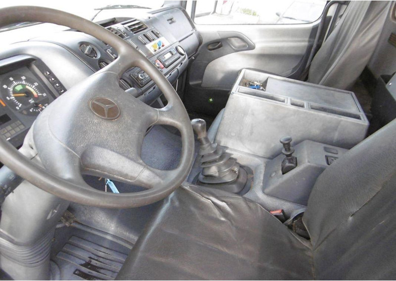 Kamion, Kamion s kranom Mercedes-Benz Atego 1318 Nacelle - Lifting basket truck: slika Kamion, Kamion s kranom Mercedes-Benz Atego 1318 Nacelle - Lifting basket truck Kamion, Kamion s kranom Mercedes-Benz Atego 1318 Nacelle - Lifting basket truck: slika Kamion, Kamion s kranom Mercedes-Benz Atego 1318 Nacelle - Lifting basket truck