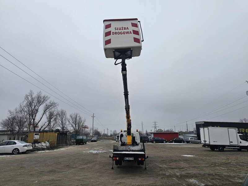 Zakup Nissan Cabstar 35.10 - Socage Lifting Basket - 16m Nissan Cabstar 35.10 - Socage Lifting Basket - 16m: slika Zakup Nissan Cabstar 35.10 - Socage Lifting Basket - 16m Nissan Cabstar 35.10 - Socage Lifting Basket - 16m