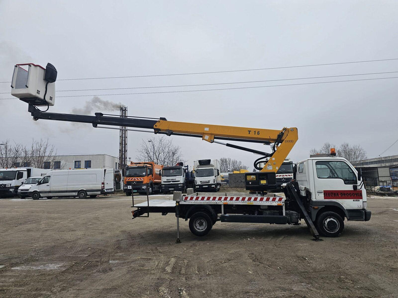 Zakup Nissan Cabstar 35.10 - Socage Lifting Basket - 16m Nissan Cabstar 35.10 - Socage Lifting Basket - 16m: slika Zakup Nissan Cabstar 35.10 - Socage Lifting Basket - 16m Nissan Cabstar 35.10 - Socage Lifting Basket - 16m