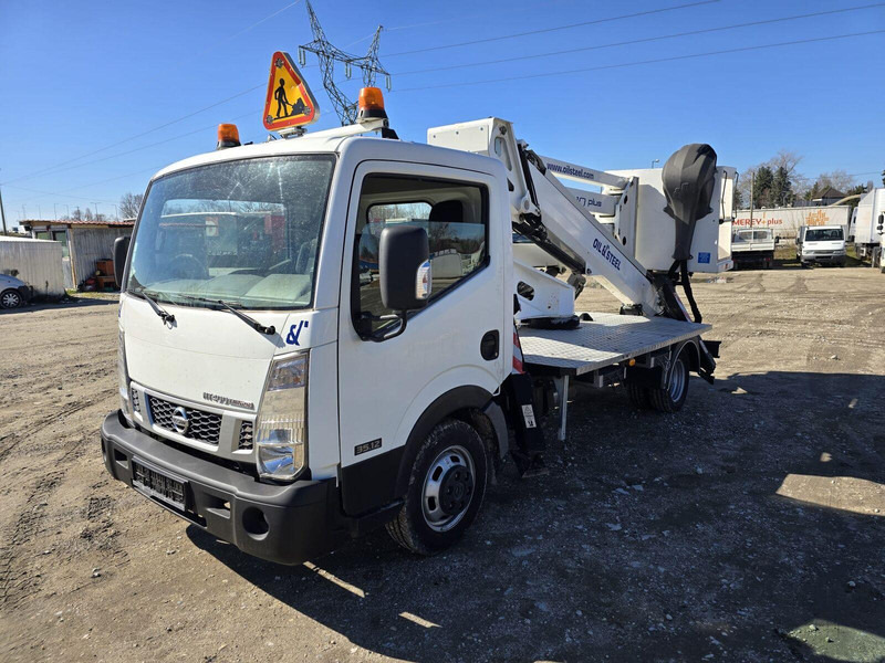 Nissan Cabstar NT 400 Oil & Steel Snake 2010H - 20m - 2 pieces - Kamion, Kamion s kranom: slika Nissan Cabstar NT 400 Oil & Steel Snake 2010H - 20m - 2 pieces - Kamion, Kamion s kranom Nissan Cabstar NT 400 Oil & Steel Snake 2010H - 20m - 2 pieces - Kamion, Kamion s kranom: slika Nissan Cabstar NT 400 Oil & Steel Snake 2010H - 20m - 2 pieces - Kamion, Kamion s kranom