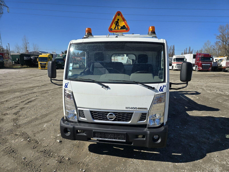 Nissan Cabstar NT 400 Oil & Steel Snake 2010H - 20m - 2 pieces - Kamion, Kamion s kranom: slika Nissan Cabstar NT 400 Oil & Steel Snake 2010H - 20m - 2 pieces - Kamion, Kamion s kranom Nissan Cabstar NT 400 Oil & Steel Snake 2010H - 20m - 2 pieces - Kamion, Kamion s kranom: slika Nissan Cabstar NT 400 Oil & Steel Snake 2010H - 20m - 2 pieces - Kamion, Kamion s kranom