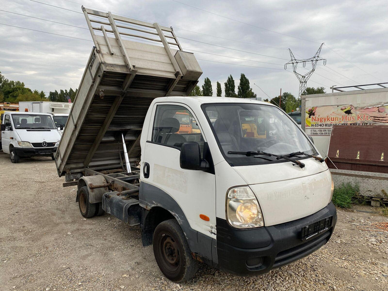 Kia K2500 - 3 sided Tipper - Mali kamion kiper: slika Kia K2500 - 3 sided Tipper - Mali kamion kiper Kia K2500 - 3 sided Tipper - Mali kamion kiper: slika Kia K2500 - 3 sided Tipper - Mali kamion kiper